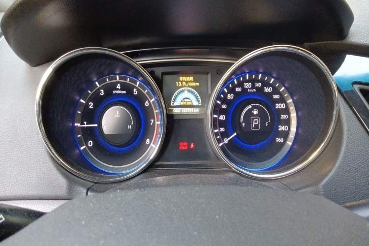 Used Hyundai Sonata 2014 2.4L Automatic Luxury Version China V Standard Instrument Cluster