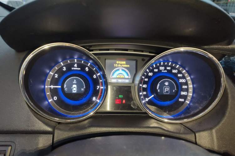 Used Hyundai Sonata 2014 2.4L Automatic Leading Edition China IV Standard Instrument Cluster
