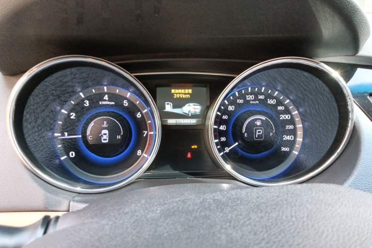 Used Hyundai Sonata 2014 2.4L Automatic Leading Edition China IV Standard Instrument Cluster