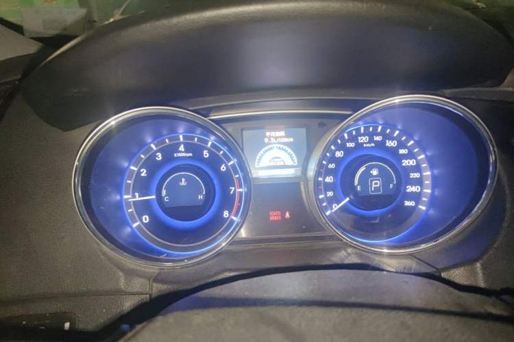Used Hyundai Sonata 2014 2.0L Automatic Prestige Edition Instrument Cluster