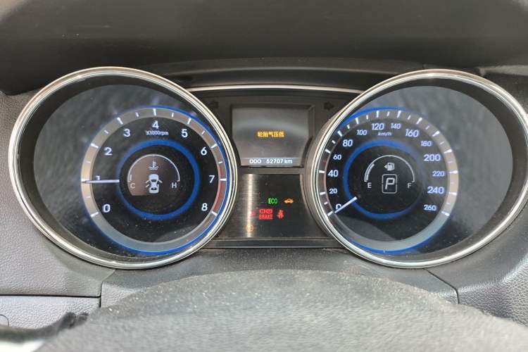 Used Hyundai Sonata 2014 2.4L Automatic Luxury Version China IV Standard Instrument Cluster