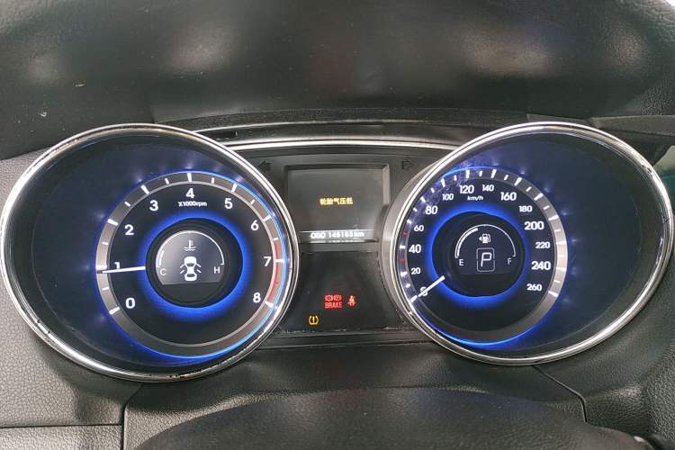 Used Hyundai Sonata 2014 2.4L Automatic Luxury Version China V Standard Instrument Cluster