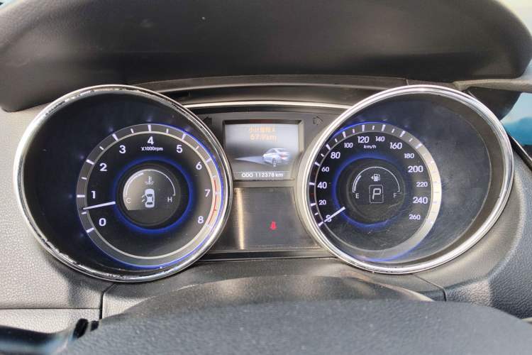 Used Hyundai Sonata 2014 2.4L Automatic Luxury Version China IV Standard Instrument Cluster