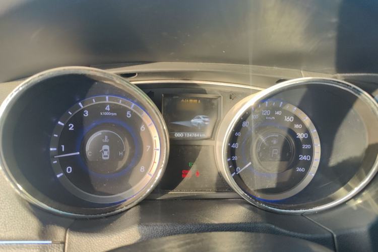 Used Hyundai Sonata 2014 2.4L Automatic Leading Edition China IV Standard Instrument Cluster