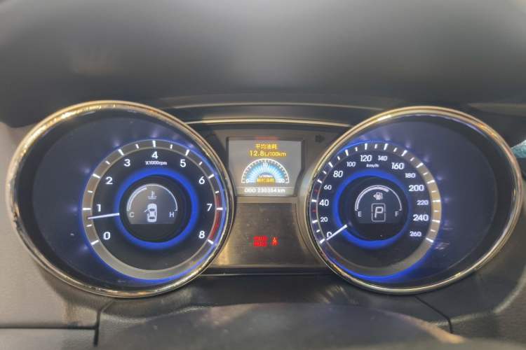 Used Hyundai Sonata 2014 2.4L Automatic Luxury Version China IV Standard Instrument Cluster