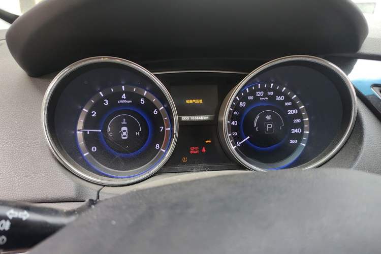 Used Hyundai Sonata 2014 2.0L Automatic Luxury Edition Instrument Cluster