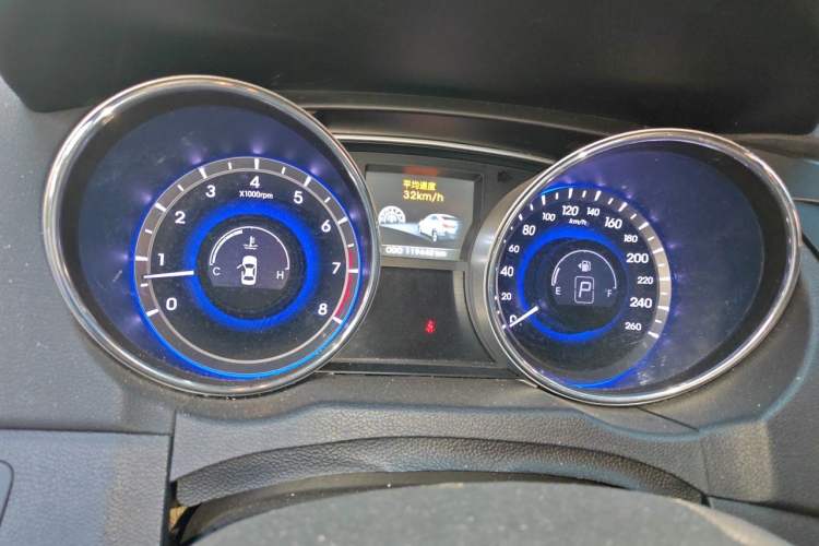 Used Hyundai Sonata 2014 2.4L Automatic Leading Edition China IV Standard Instrument Cluster