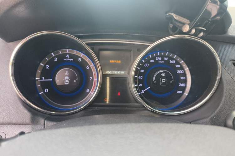 Used Hyundai Sonata 2014 2.4L Automatic Luxury Version China IV Standard Instrument Cluster