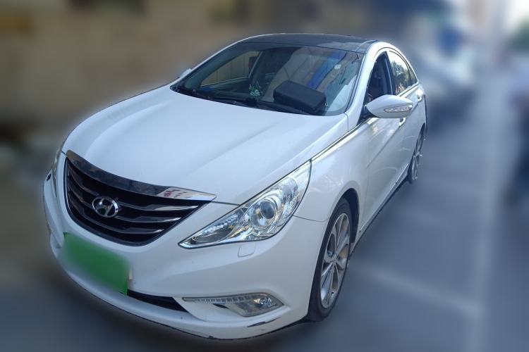 Used Hyundai Sonata 2014 2.4L Automatic Luxury Version China V Standard Guazi used car, China used car export, Used car for sale, Used cars, Cheapest cars for sale