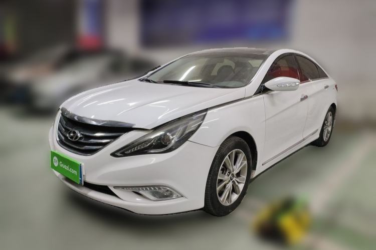 Used Hyundai Sonata 2014 2.4L Automatic Leading Edition China IV Standard Guazi used car, China used car export, Used car for sale, Used cars, Cheapest cars for sale