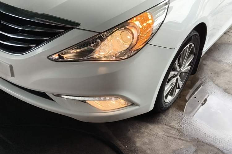 Used Hyundai Sonata 2014 2.0L Automatic Luxury Edition Left Front Headlight