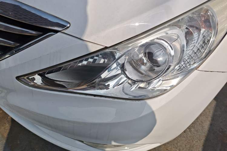 Used Hyundai Sonata 2014 2.0L Automatic Luxury Edition Left Front Headlight