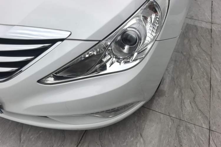 Used Hyundai Sonata 2014 2.0L Automatic Prestige Edition Left Front Headlight