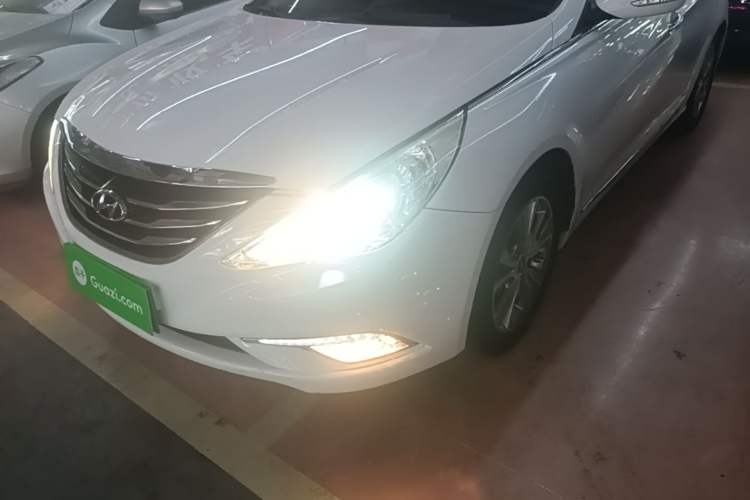 Used Hyundai Sonata 2014 2.0L Automatic Luxury Edition Left Front Headlight