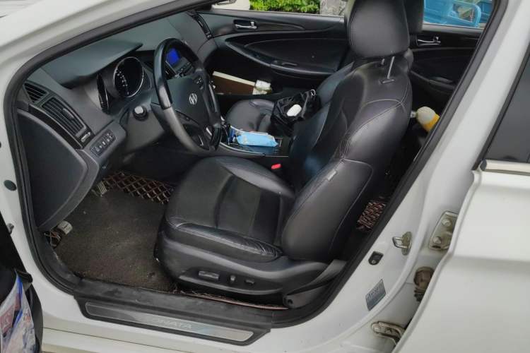 Used Hyundai Sonata 2014 2.0L Automatic Prestige Edition Left Front Seat