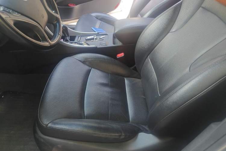 Used Hyundai Sonata 2014 2.4L Automatic Leading Edition China IV Standard Left Front Seat