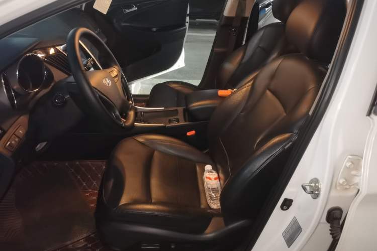 Used Hyundai Sonata 2014 2.4L Automatic Luxury Version China IV Standard Left Front Seat