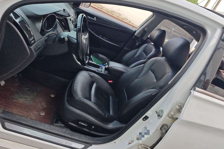 Used Hyundai Sonata 2014 2.4L Automatic Leading Edition China IV Standard Left Front Seat