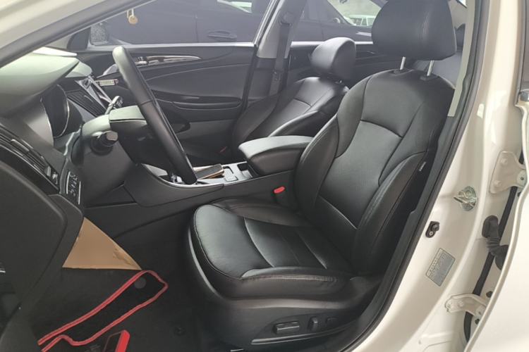 Used Hyundai Sonata 2014 2.0L Automatic Luxury Edition Left Front Seat
