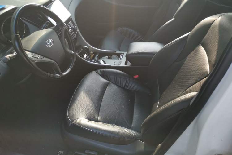 Used Hyundai Sonata 2014 2.4L Automatic Leading Edition China IV Standard Left Front Seat