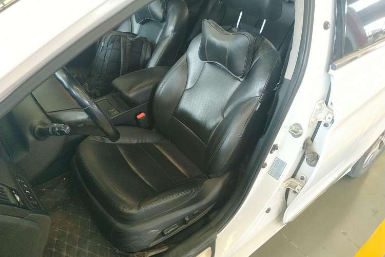 Used Hyundai Sonata 2014 2.0L Automatic Luxury Edition Left Front Seat