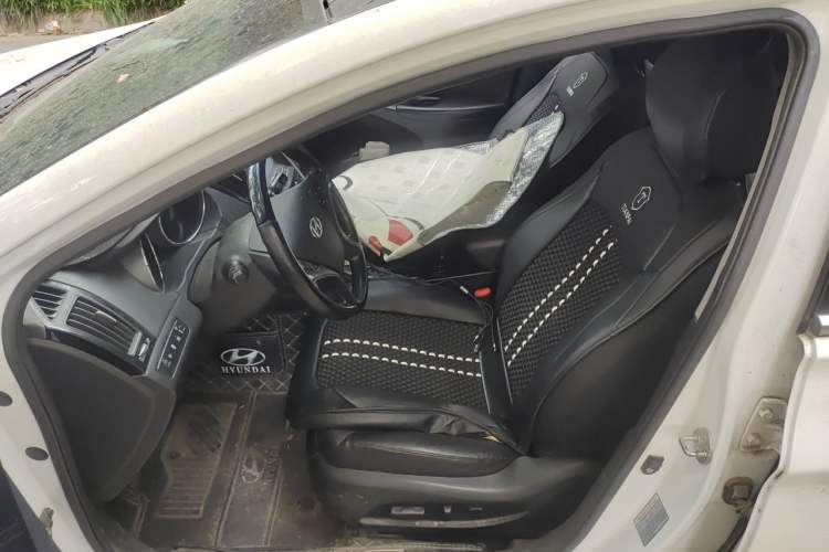 Used Hyundai Sonata 2014 2.4L Automatic Leading Edition China IV Standard Left Front Seat