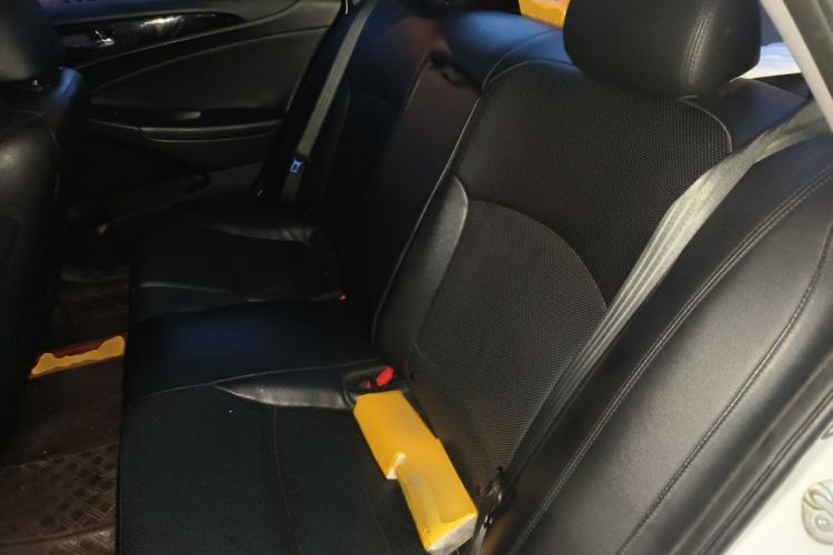 Used Hyundai Sonata 2014 2.4L Automatic Leading Edition China IV Standard Left Rear Seat
