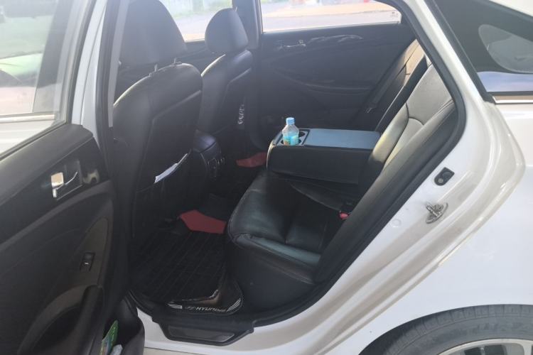 Used Hyundai Sonata 2014 2.0L Automatic Luxury Edition Left Rear Seat