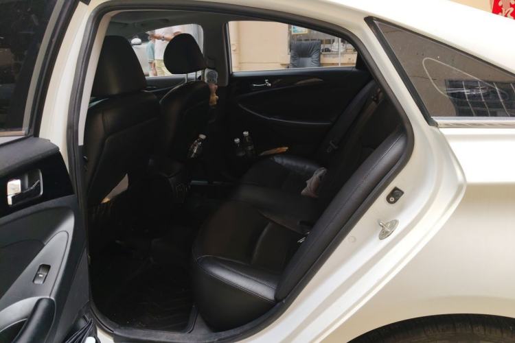 Used Hyundai Sonata 2014 2.0L Automatic Luxury Edition Left Rear Seat