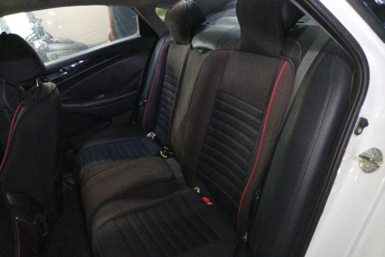 Used Hyundai Sonata 2014 2.0L Automatic Luxury Edition Left Rear Seat