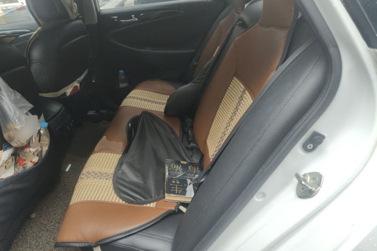 Used Hyundai Sonata 2014 2.4L Automatic Leading Edition China IV Standard Left Rear Seat