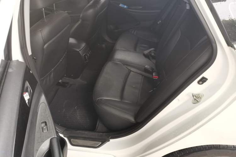 Used Hyundai Sonata 2014 2.0L Automatic Luxury Edition Left Rear Seat