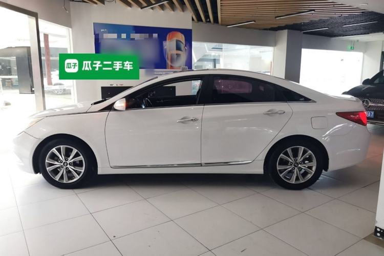 Used Hyundai Sonata 2014 2.0L Automatic Luxury Edition Left Side