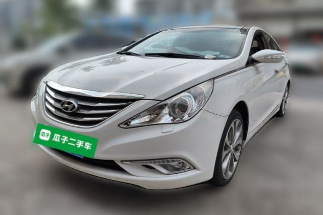 Ojetý Hyundai Sonata 2014 2.4L Automatic Luxury Version China IV Standard