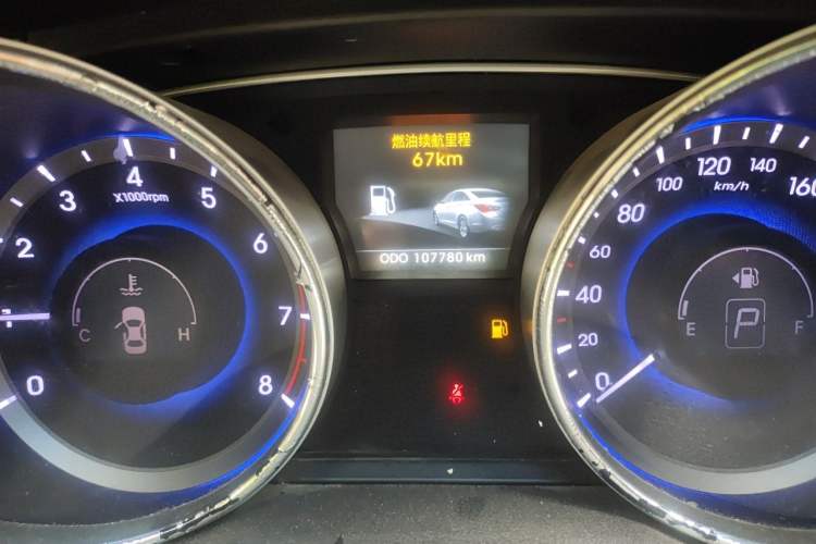 Used Hyundai Sonata 2014 2.4L Automatic Leading Edition China IV Standard Odometer Close Up