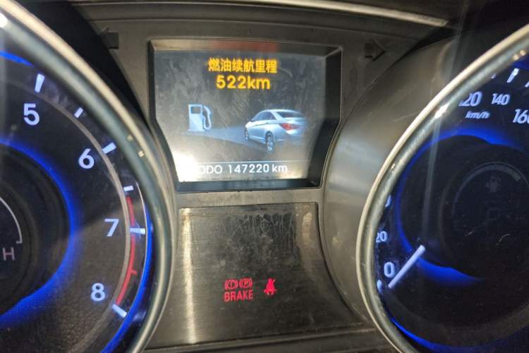 Used Hyundai Sonata 2014 2.4L Automatic Leading Edition China IV Standard Odometer Close Up