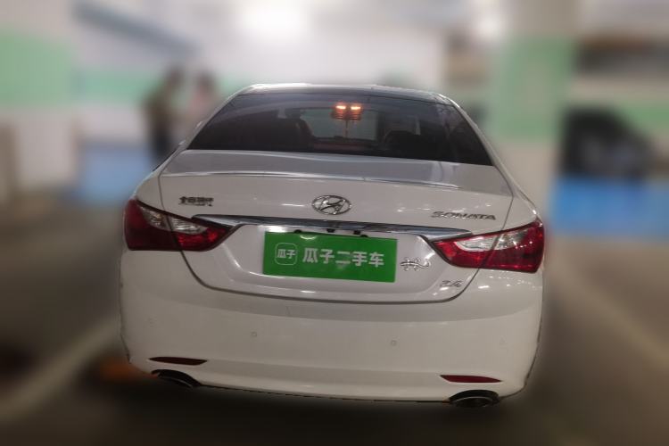 Used Hyundai Sonata 2014 2.4L Automatic Luxury Version China IV Standard Rear