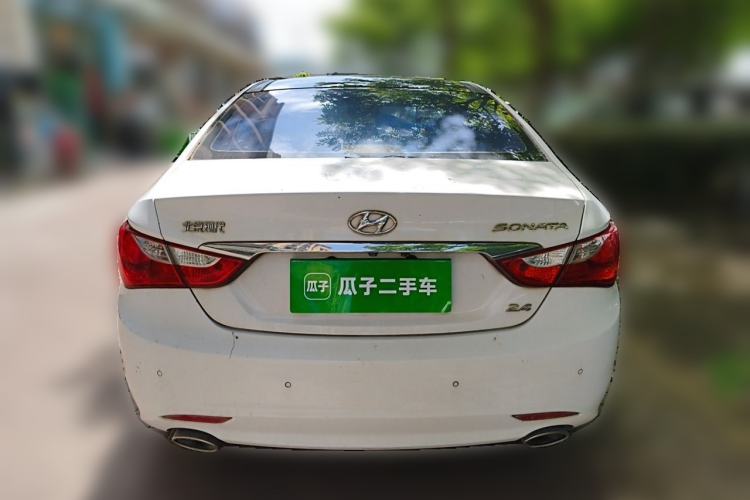 Used Hyundai Sonata 2014 2.4L Automatic Luxury Version China IV Standard Rear