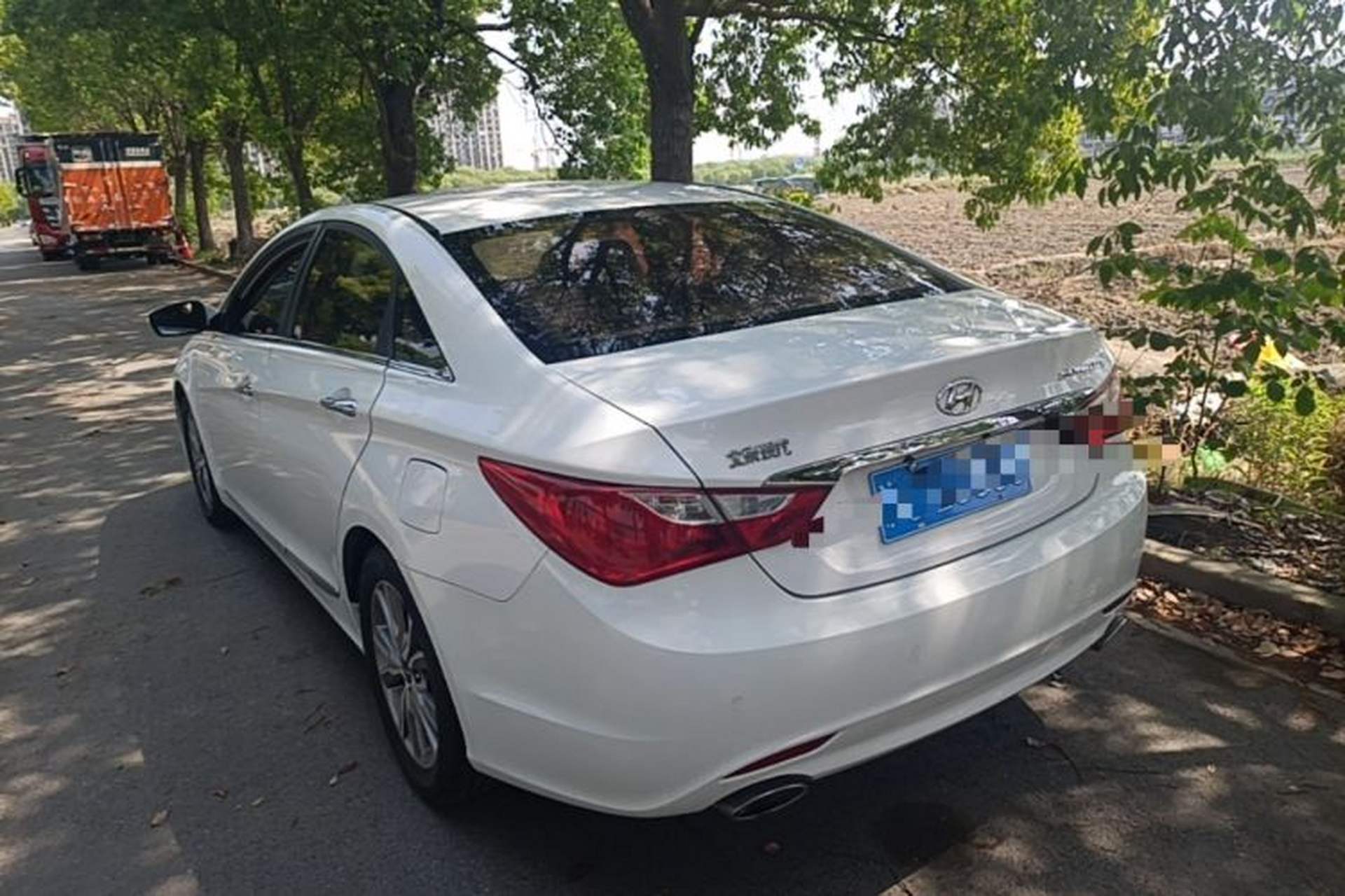 Used Hyundai Sonata 2014 2.0L Automatic Luxury Edition Rear Left 45 Deg