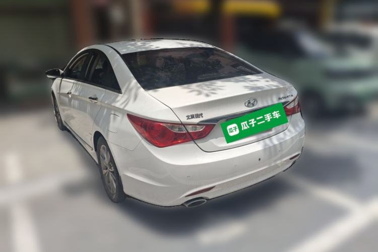 Used Hyundai Sonata 2014 2.0L Automatic Luxury Edition Rear Left 45 Deg
