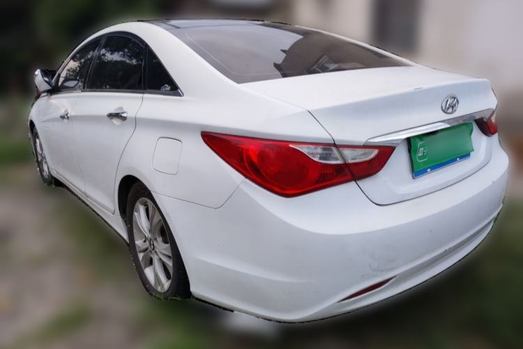 Used Hyundai Sonata 2014 2.0L Automatic Luxury Edition Rear Left 45 Deg