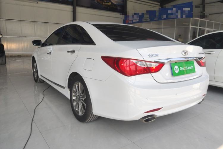 Used Hyundai Sonata 2014 2.0L Automatic Luxury Edition Rear Left 45 Deg