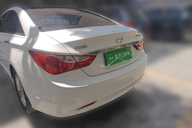 Used Hyundai Sonata 2014 2.0L Automatic Luxury Edition Rear Left 45 Deg