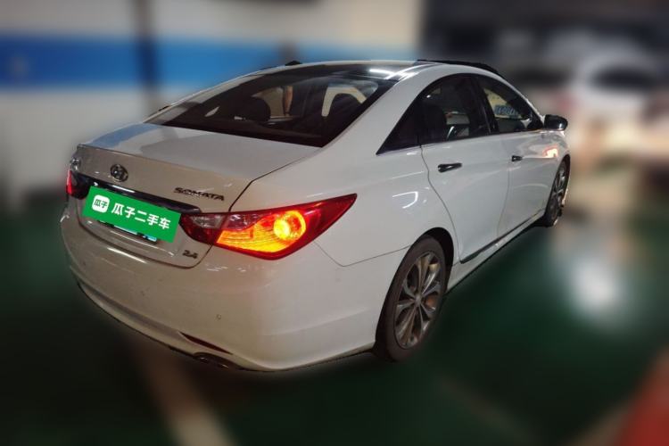 Used Hyundai Sonata 2014 2.4L Automatic Luxury Version China IV Standard Rear Right 45 Deg