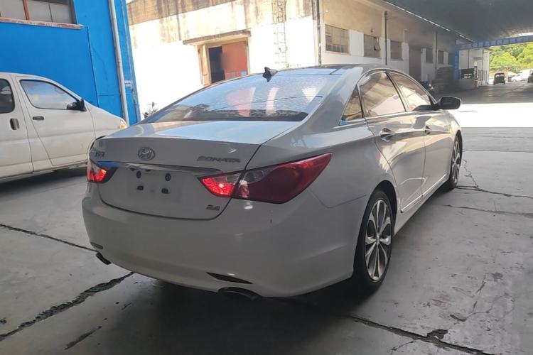 Used Hyundai Sonata 2014 2.4L Automatic Luxury Version China V Standard Rear Right 45 Deg
