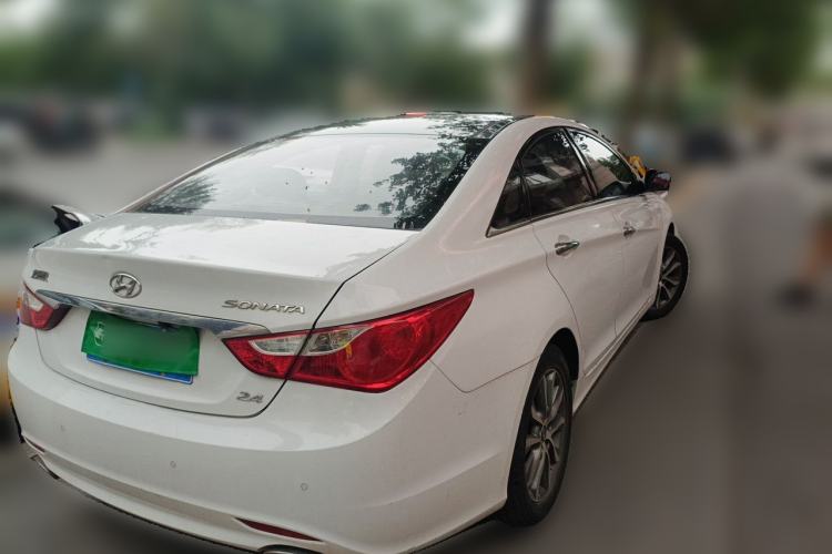 Used Hyundai Sonata 2014 2.4L Automatic Leading Edition China IV Standard Rear Right 45 Deg