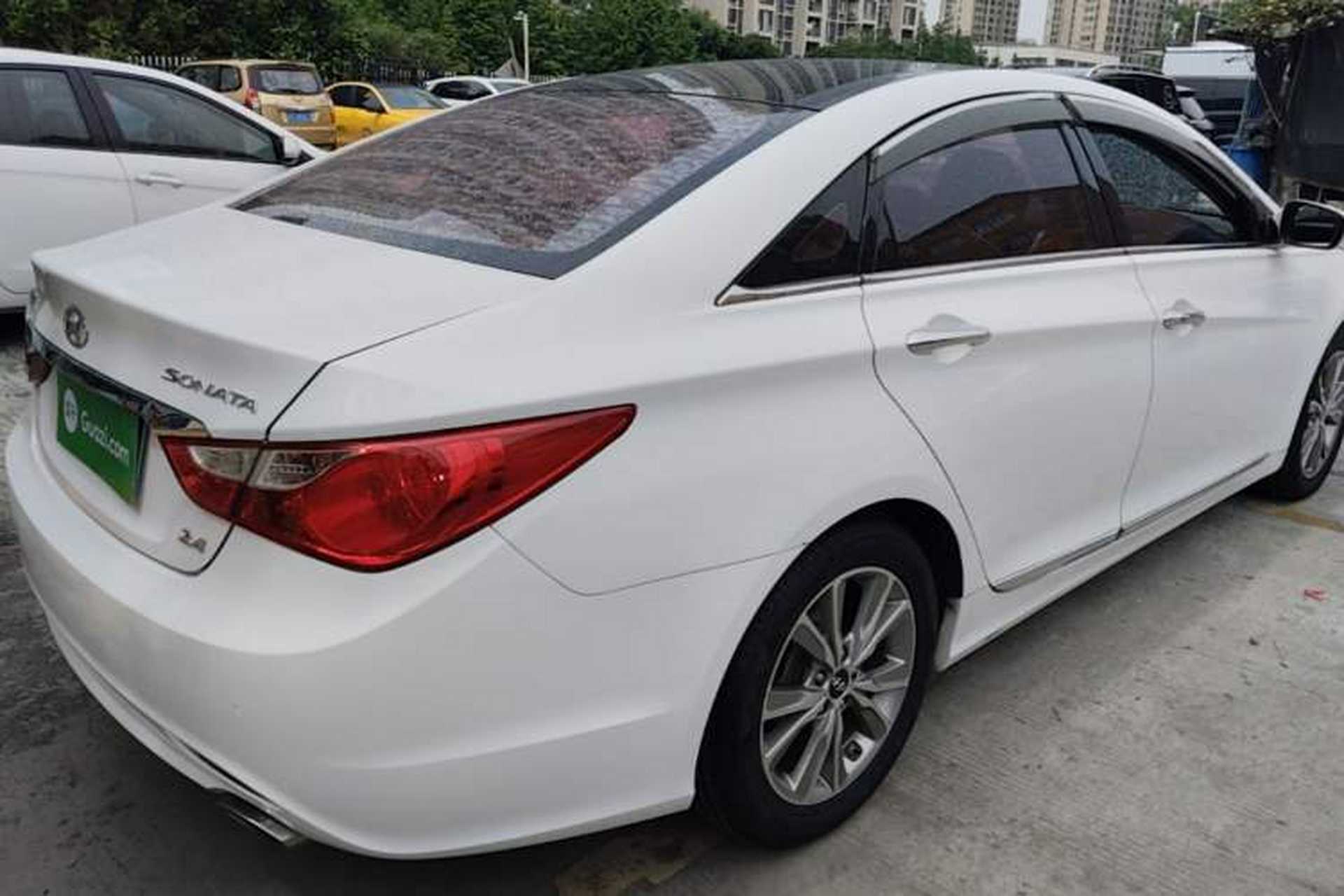 Used Hyundai Sonata 2014 2.4L Automatic Leading Edition China IV Standard Rear Right 45 Deg