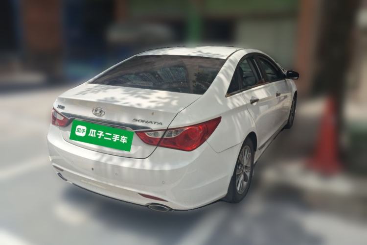 Used Hyundai Sonata 2014 2.0L Automatic Luxury Edition Rear Right 45 Deg