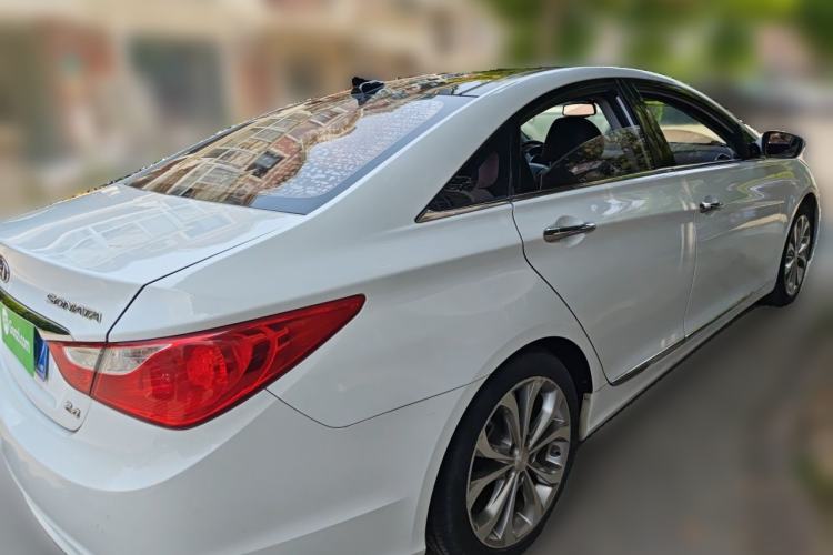 Used Hyundai Sonata 2014 2.4L Automatic Luxury Version China V Standard Rear Right 45 Deg