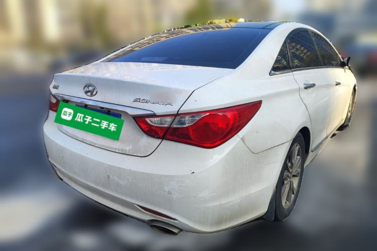 Used Hyundai Sonata 2014 2.0L Automatic Luxury Edition Rear Right 45 Deg